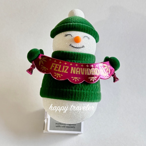 FESTIVE SNOWMAN Wallflowers Nightlight Plug - Picture 2 of 5
